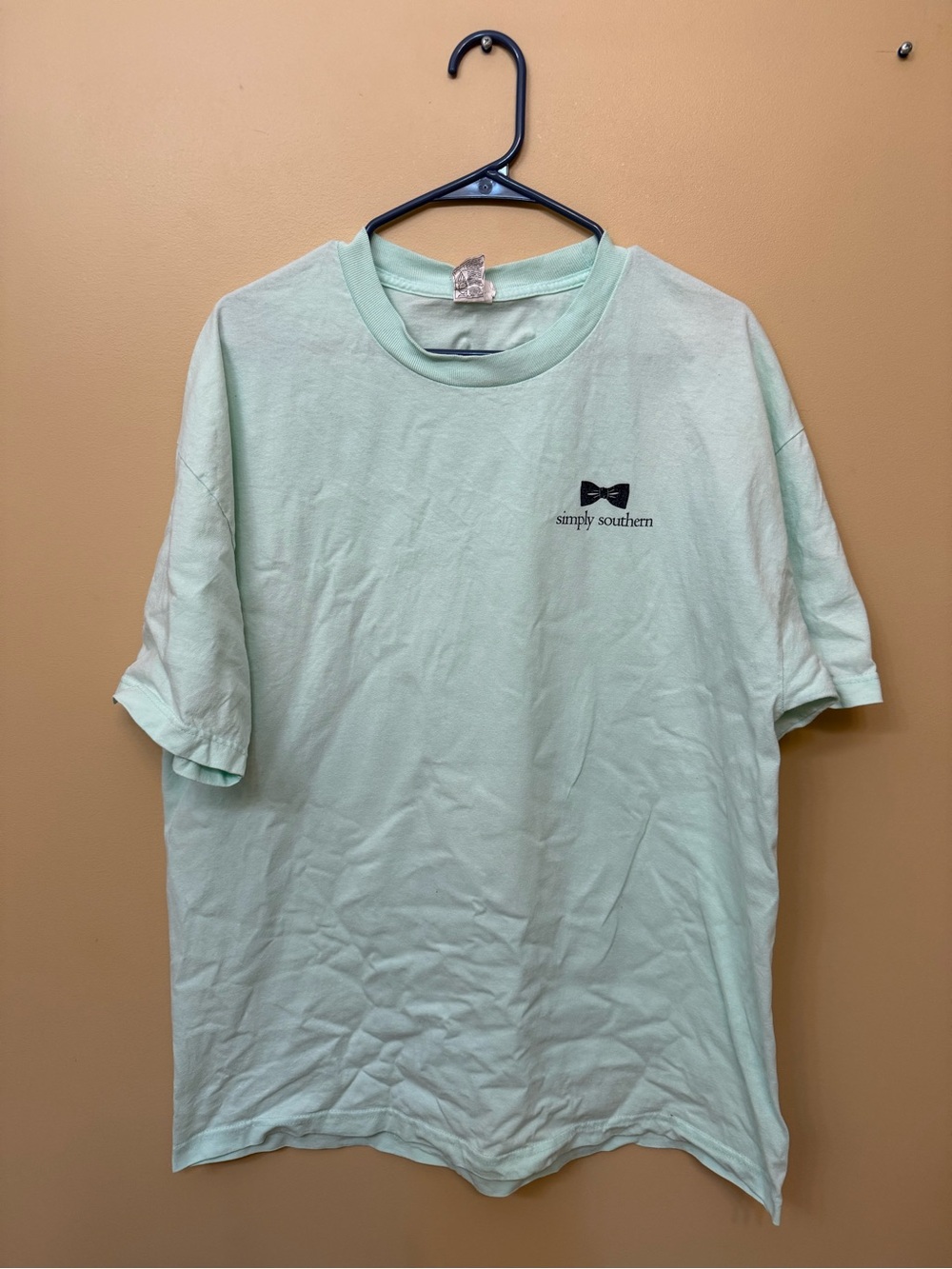 Simply Southern Men's Short-Sleeve T-Shirt in Light Mint